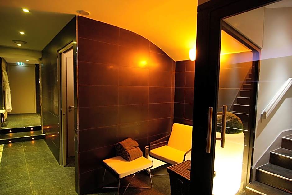 Hostellerie Du Chapeau Rouge