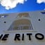 The Riton Hotel Tigaras
