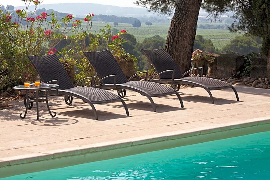 Hostellerie du Chateau des Fines Roches