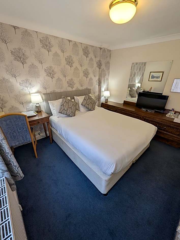 The Walnut Tree Hotel