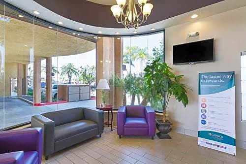 Quality Inn & Suites Huntington Beach