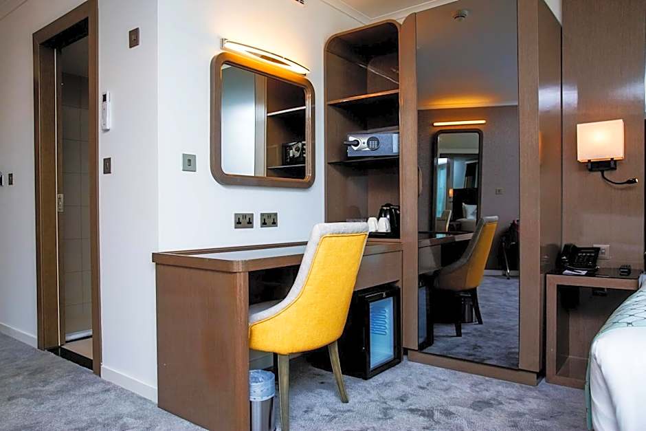 Atrium Hotel Heathrow