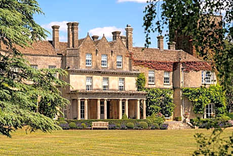 Lucknam Park Hotel