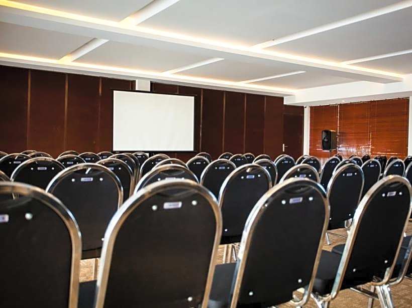 D'season Premiere Hotel