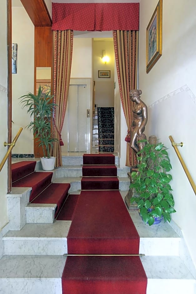 Hotel Bologna