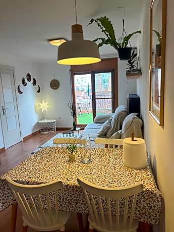 Private Double Room in a Shared Penthouse with Patios