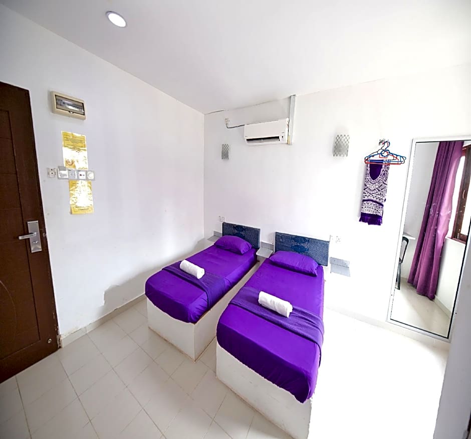 OYO 90908 Noor Arfa River Chalet