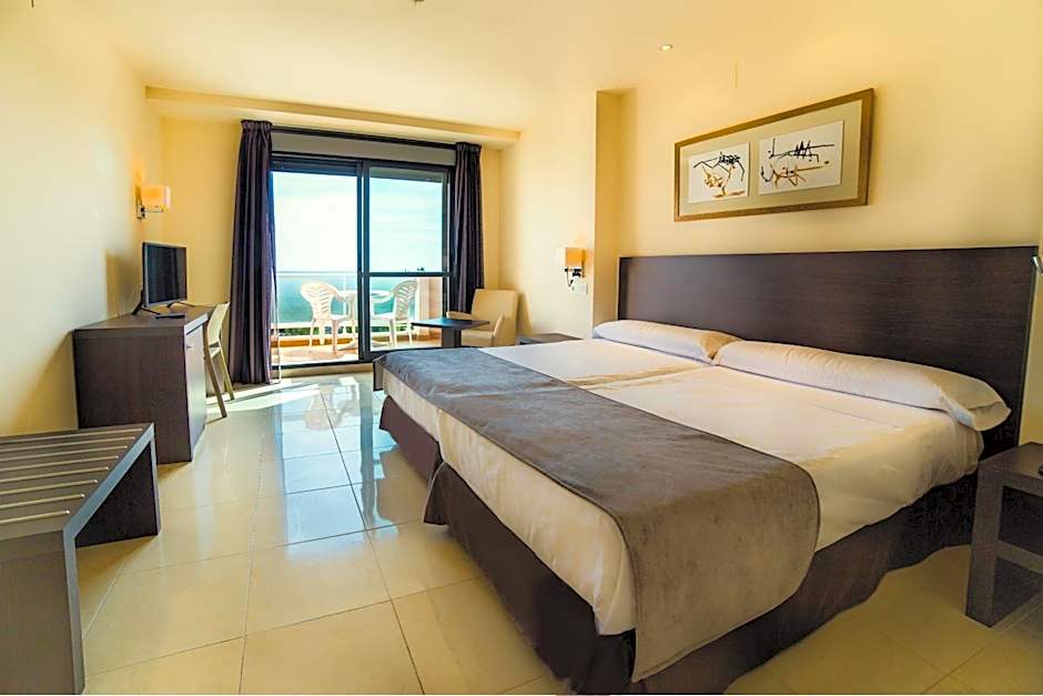Hotel Adaria Vera