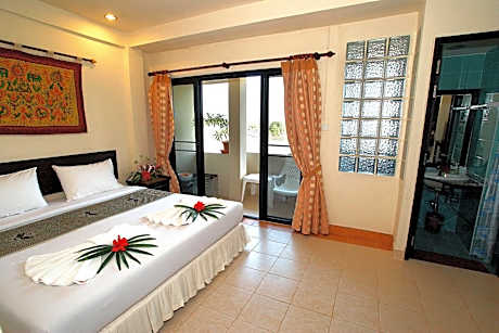 Deluxe Double Room with Sea View