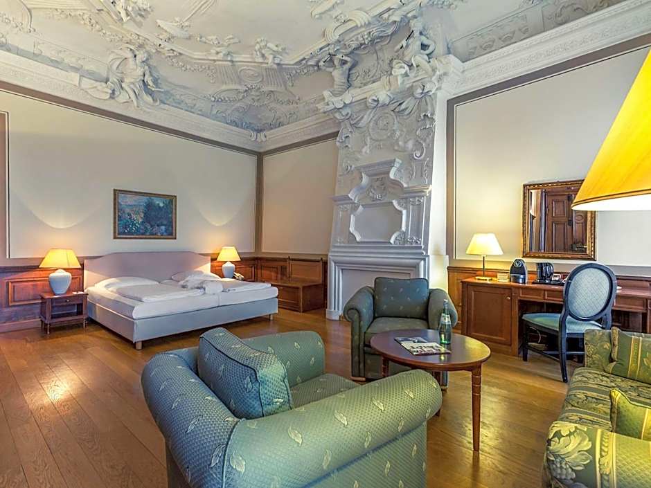 Photo 1 of 4 of Junior Suite