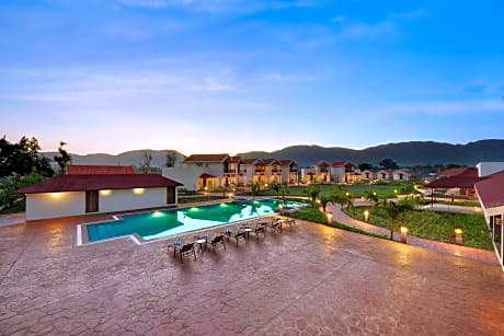 The Fern Sattva Resort Polo Forest