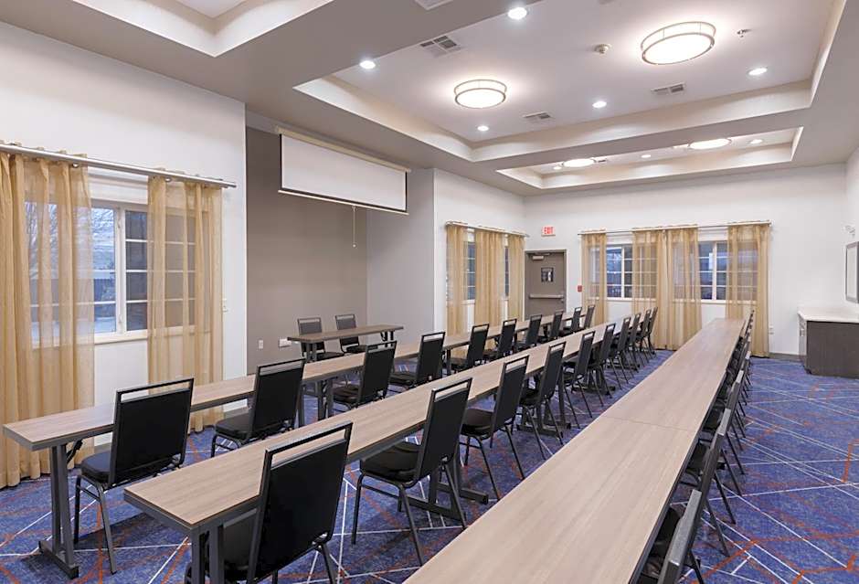 Candlewood Suites San Marcos By IHG