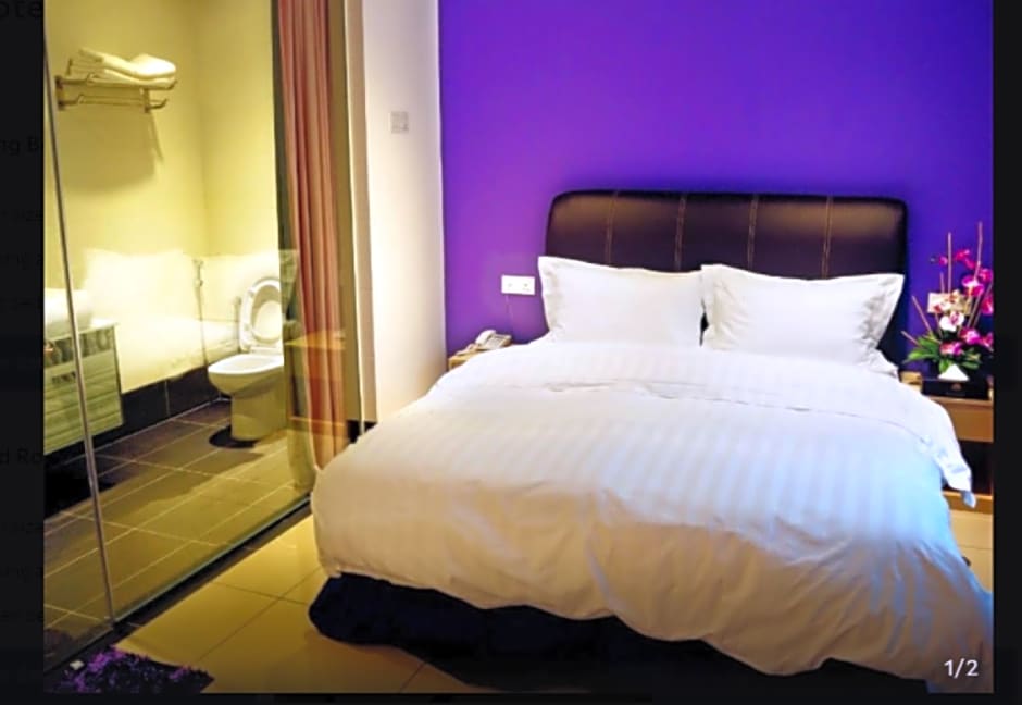 East Sun Hotel