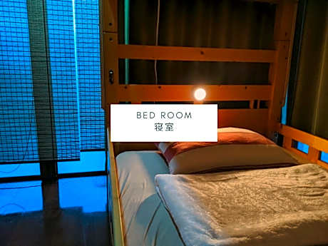 Economy Quadruple Room with Shared Bathroom