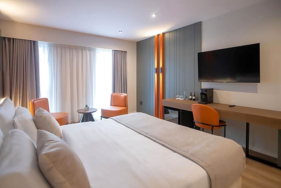 Hotel Elisa Tirana, Affiliated by Melia