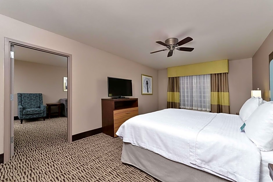Homewood Suites By Hilton Cincinnati/Mason