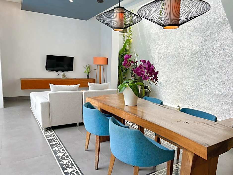 Apple Villa & Suite Seminyak