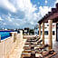 OneBR w Balcony or Small Studio in Playa del Carmen, BBQ, Pool Infinite, Whirlpool, AC, TV Smart, 200mb