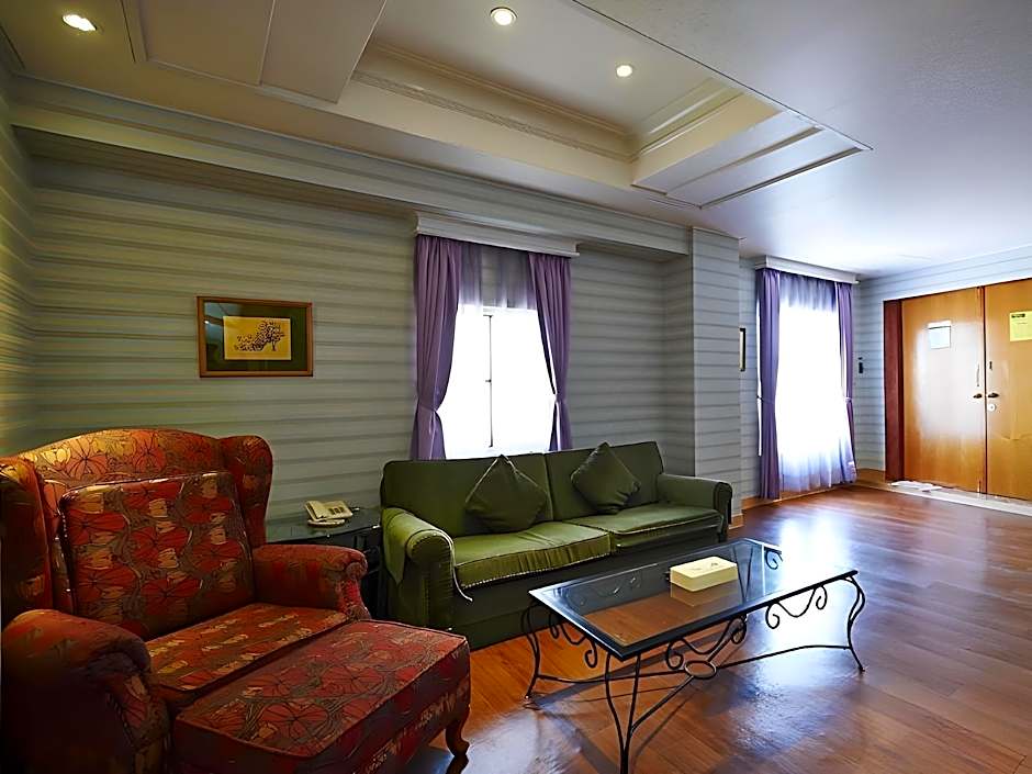 European Castle Hotel