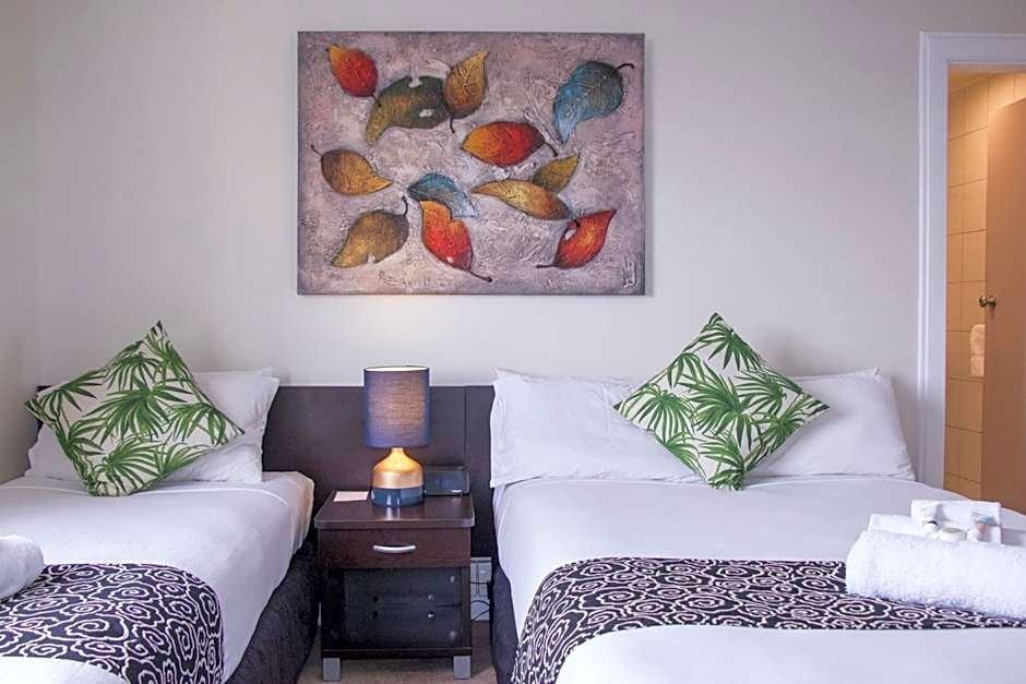 Hotel Waterloo & Backpackers