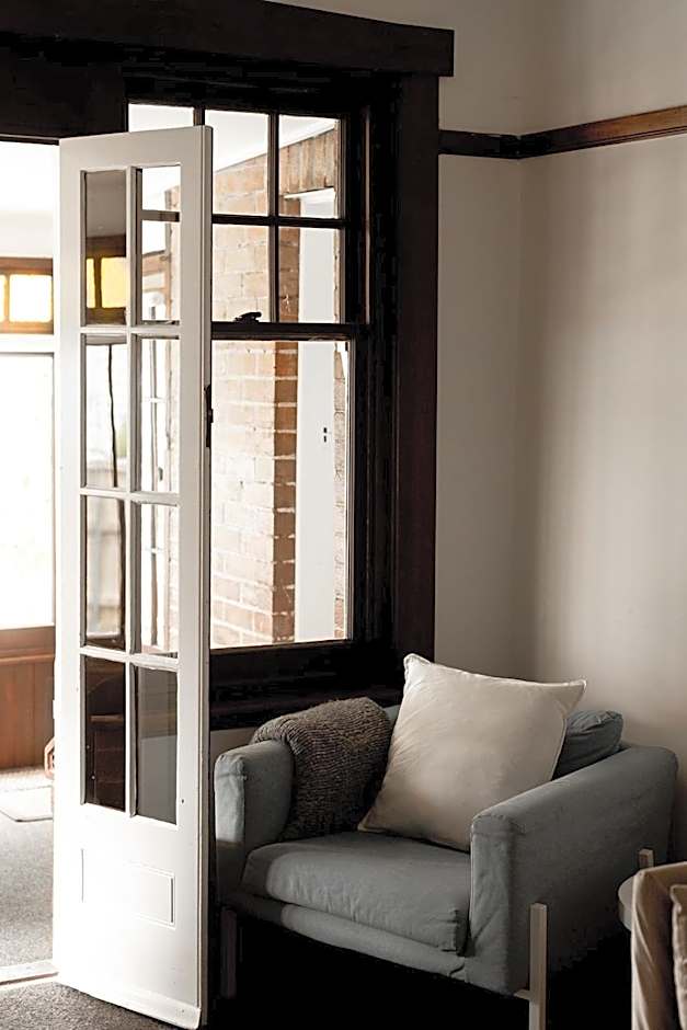 Buckley's Rest - 2 Bdrm Apartment in Battery Point