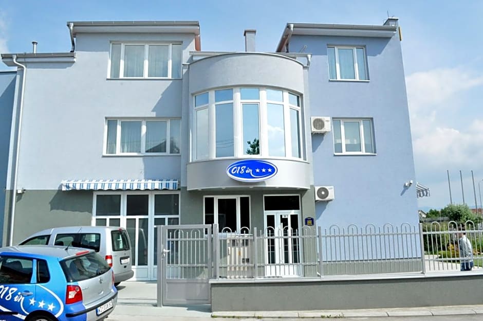 Hotel 018 In Nis