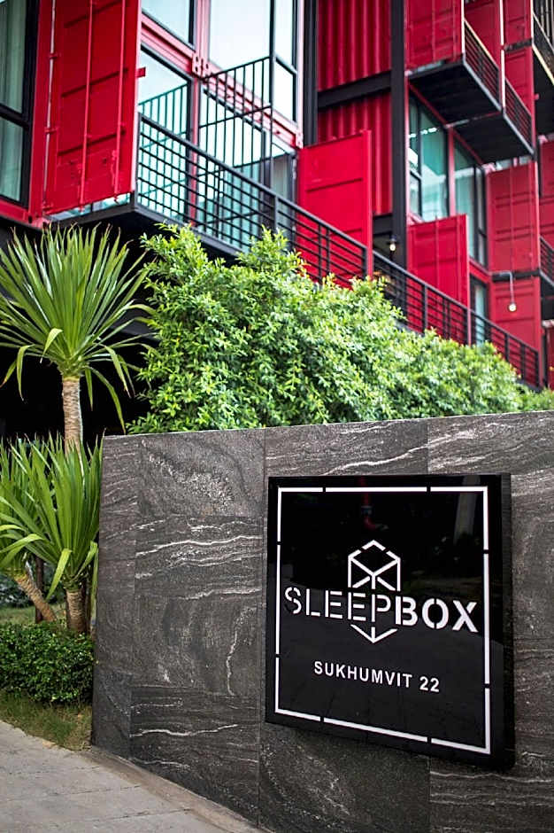 Sleepbox Sukhumvit 22
