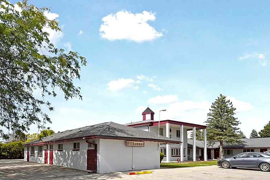 Pen Ann by Capital O Pharr/McAllen TX