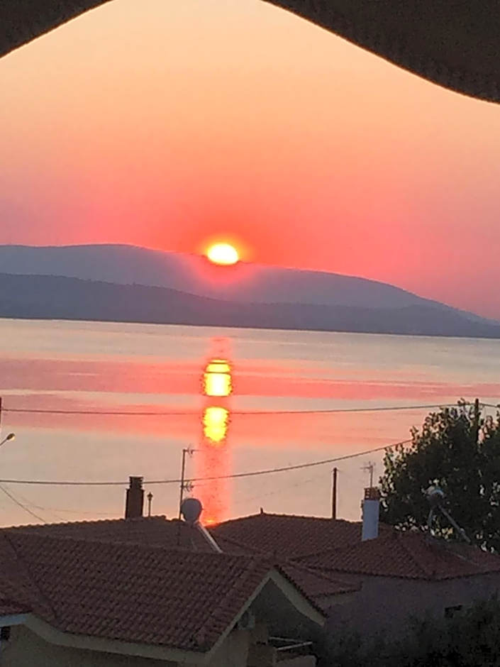 Chaliotis Apartments