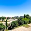 B&B HOTEL Avignon 1