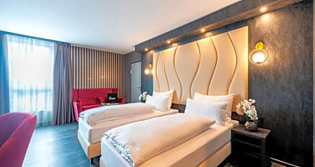 Comfort Twin Room
