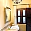 Exclusive Luxury Guest Center House