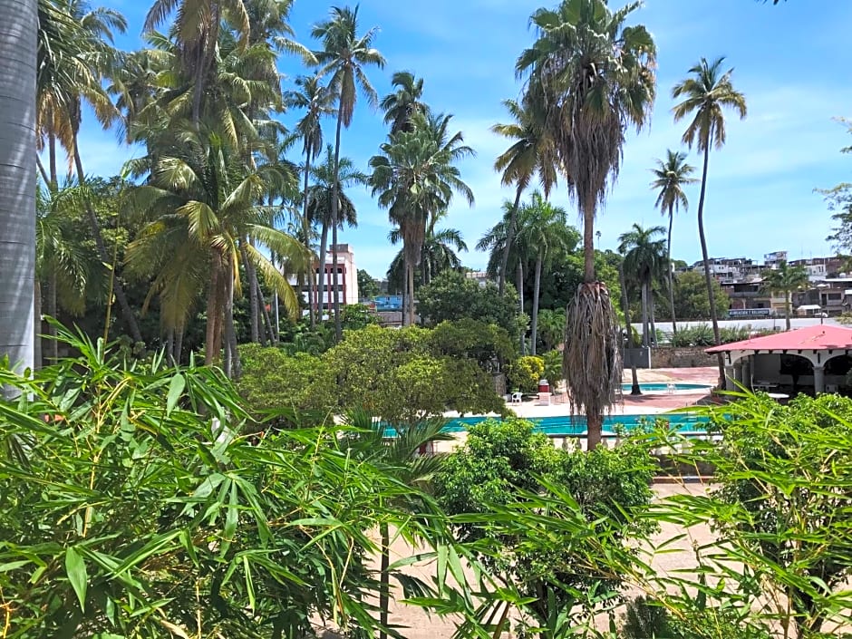 Hotel las hamacas