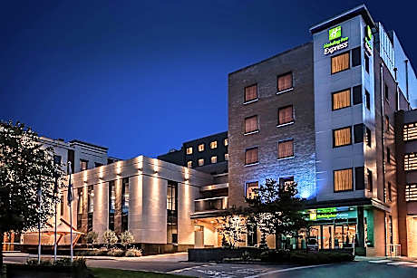 Holiday Inn Express Dublin-Airport By IHG