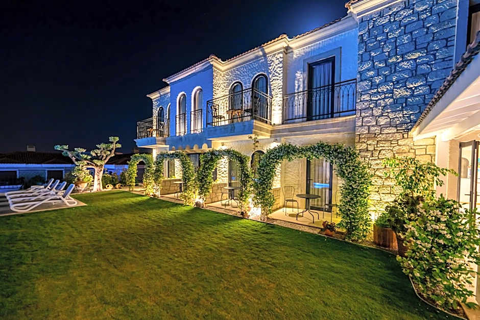 CEMAL ALACATI BUTIK HOTEL