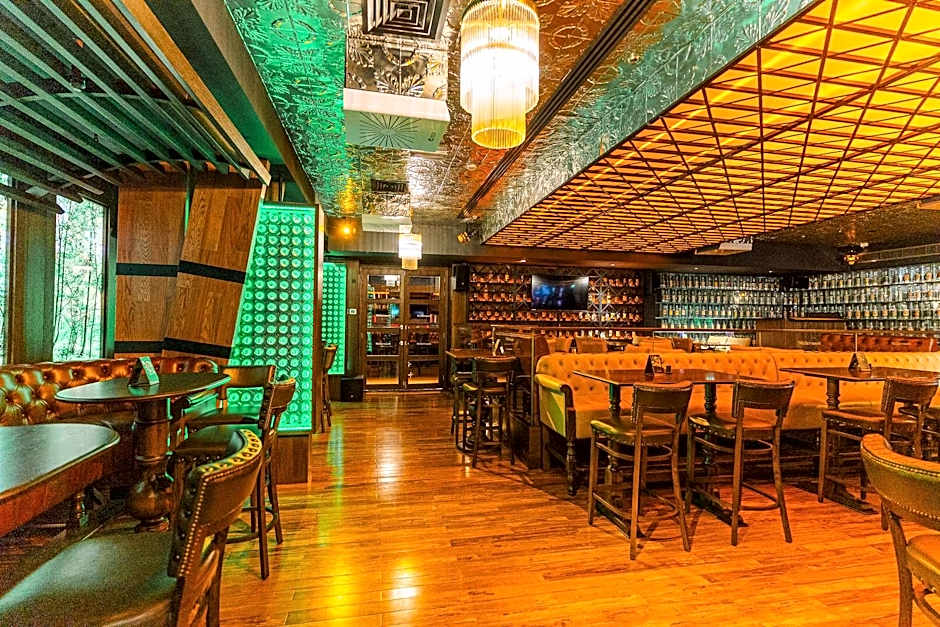 Dusit Thani Abu Dhabi Hotel