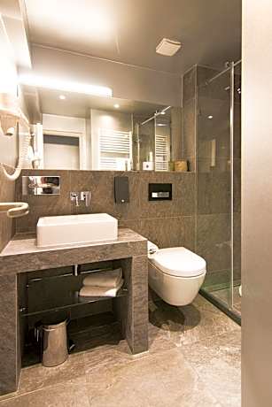 Superior Single Room