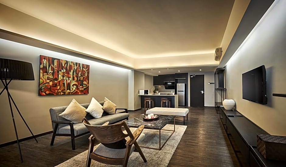 Tropics Eight Suites