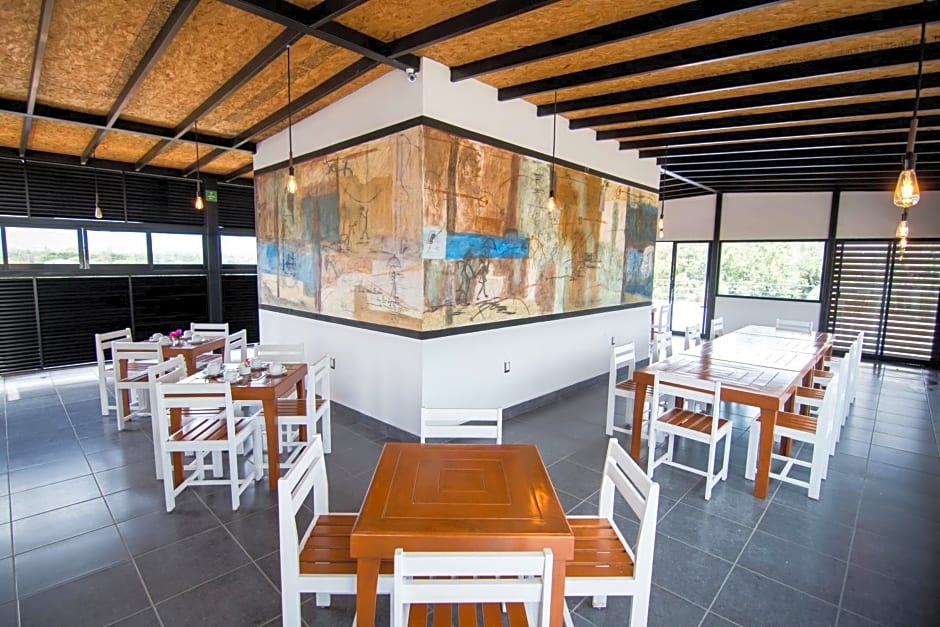 Maria Ines Hotel Suite