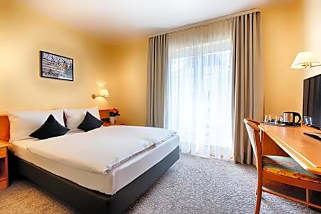 Economy Room With French Bed