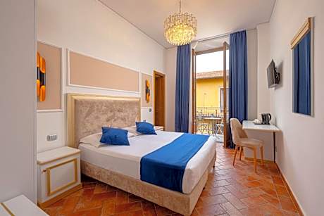 Superior Double or Twin Room with Terrace