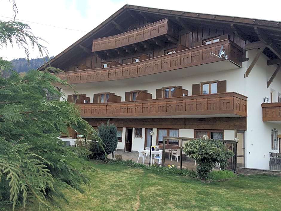 Pension an der Mayenburg