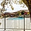 Gadsden Inn and Suites