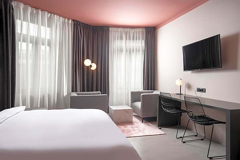 VISIONAPARTMENTS Bucharest - self check-in