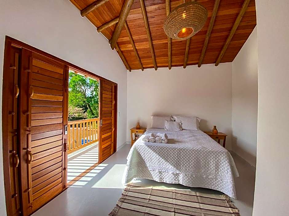 Casa Espaçosa com Piscina e Sauna Privativa! 6 Suítes!