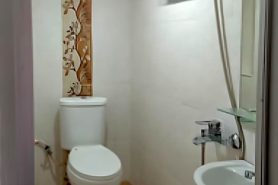 Hotel Trikatu Kendal near Taman Kota Weleri Mitra RedDoorz