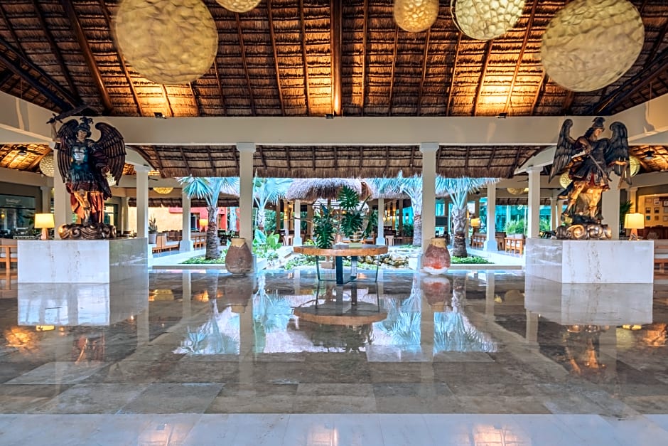 Iberostar Waves Quetzal All Inclusive