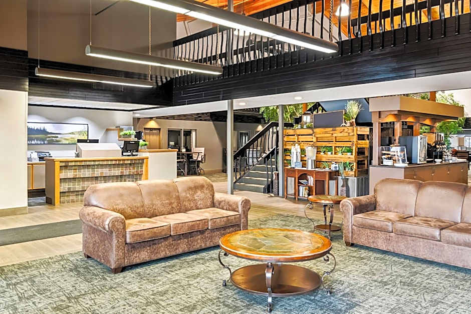 Heartland Inn & Suites, SureStay Collection by Best Western