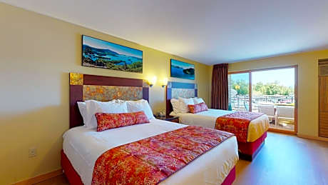 Superior Queen Room with Two Queen Beds - Lake Front