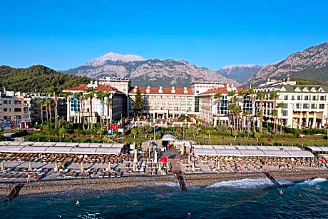 Fame Residence Kemer & Spa